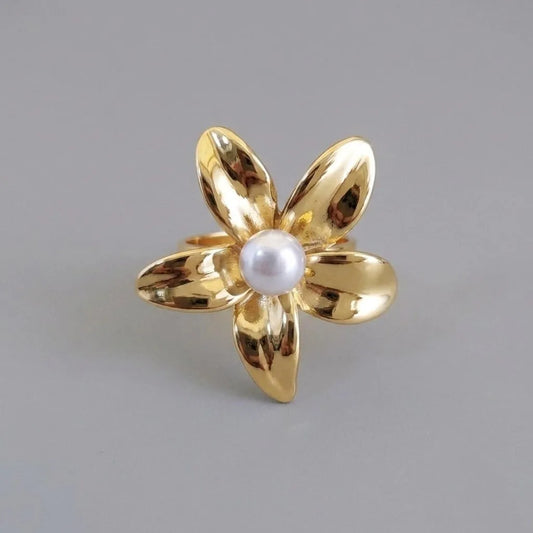 Golden Daisy Pearl Statement Ring