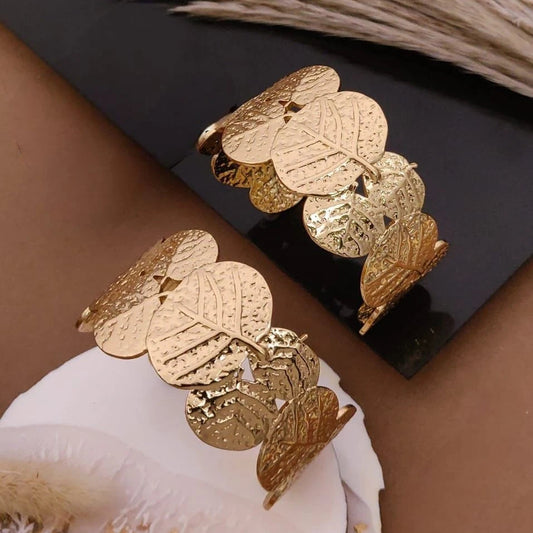 Golden Leaf Cascade Kada