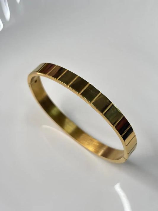 Golden Square Pattern Kada