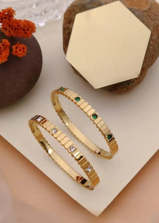 Green And White Diamond Kada