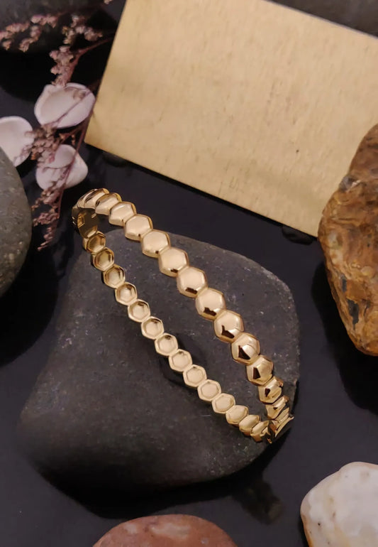 Hexagon Gold Kada