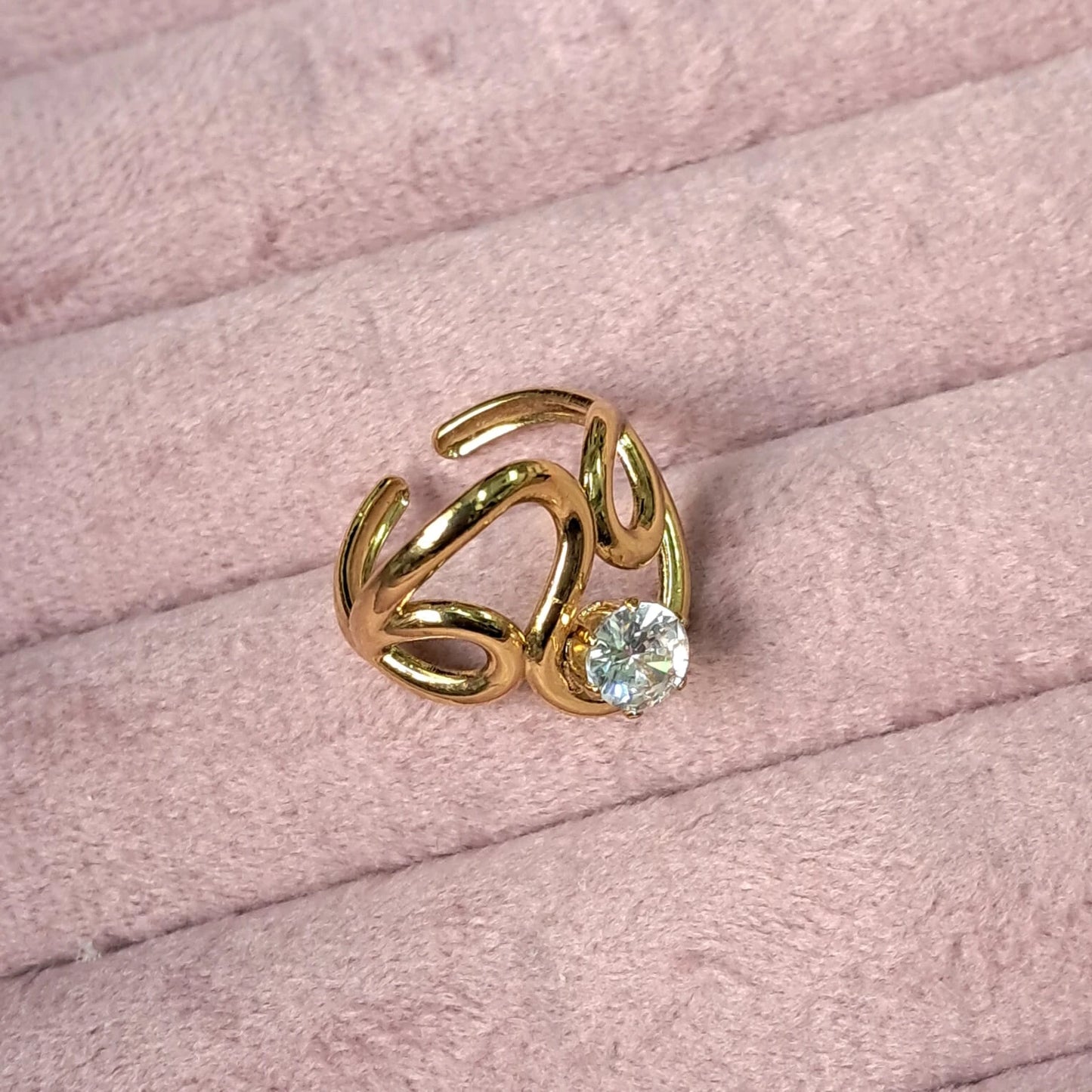 Infinity Loop Diamond Ring