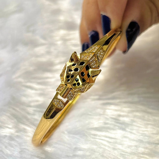 Golden Prowl Kada