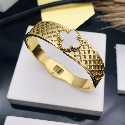 Lattice Floral Charm Gold Kada