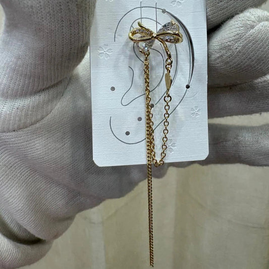Lyrisse Bow Chain Ear Cuff