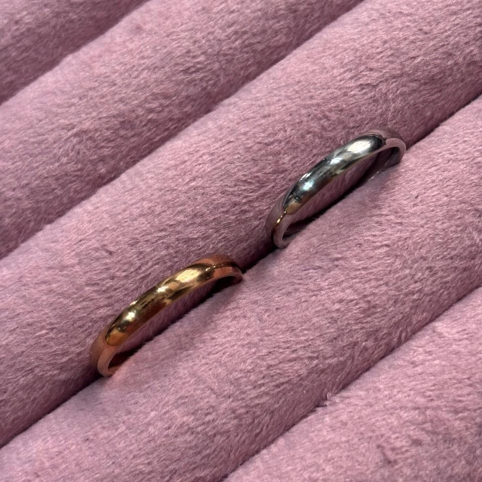 Minimal Dual Tone Band Ring