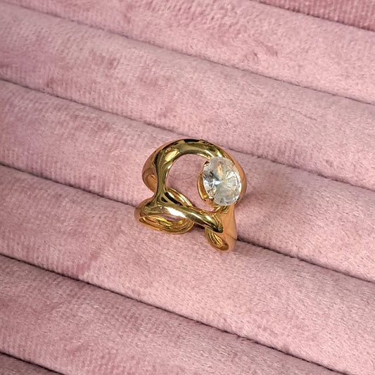 Bold Curve Solitaire Ring