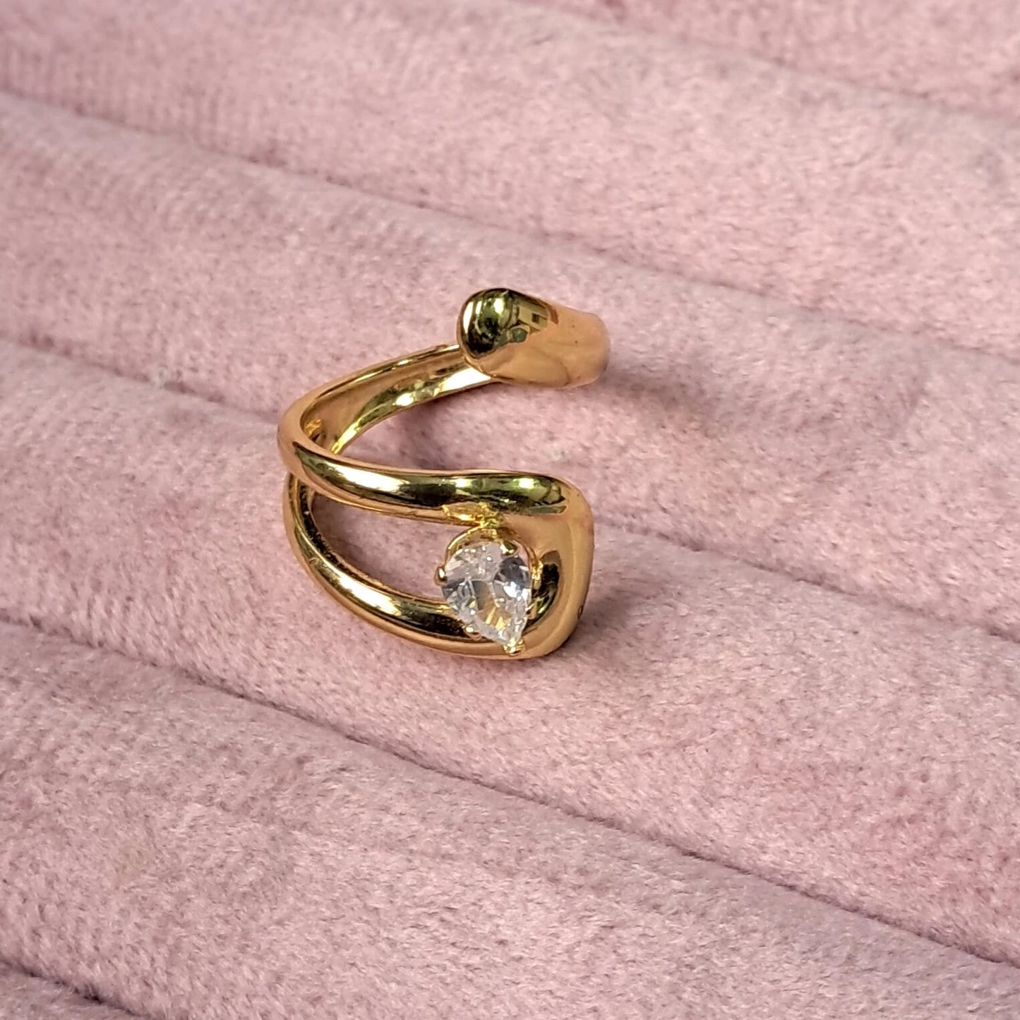 Luxe Wrap Teardrop Diamond Ring