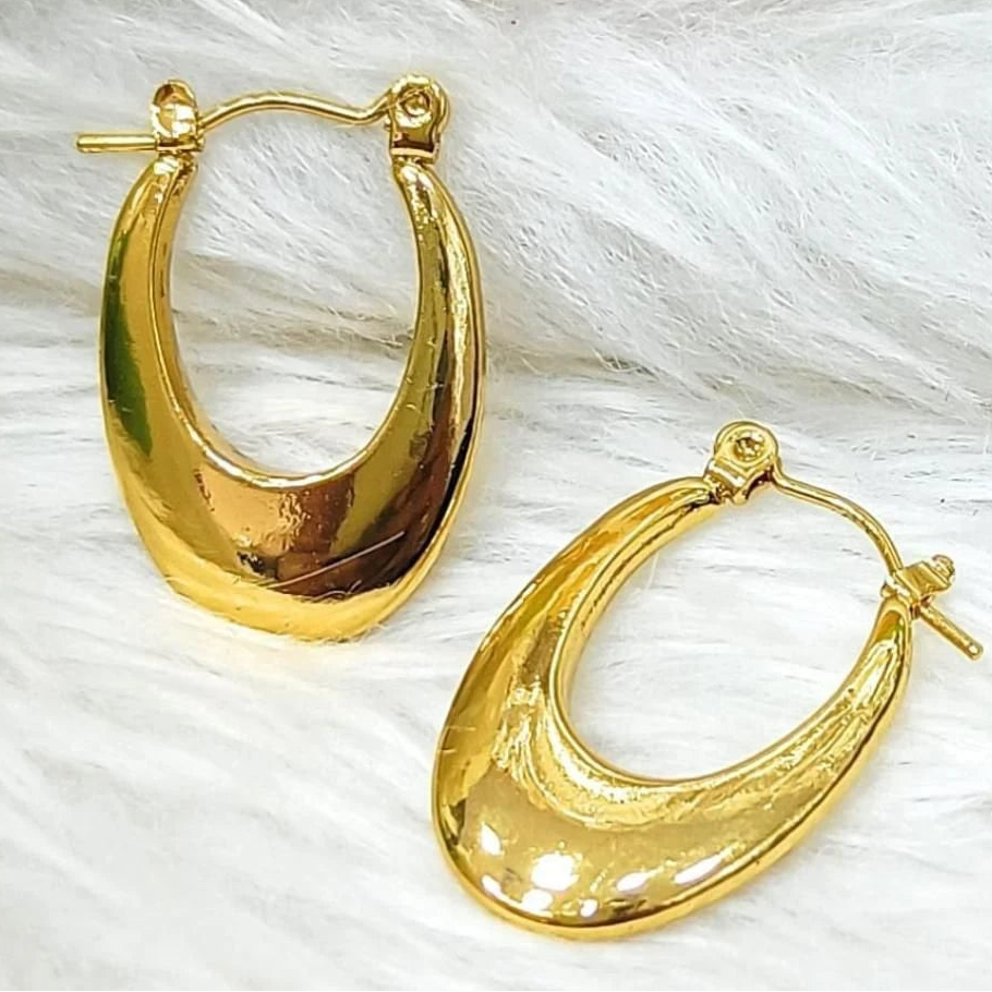 Molten Gold Oval Hoop Earrings