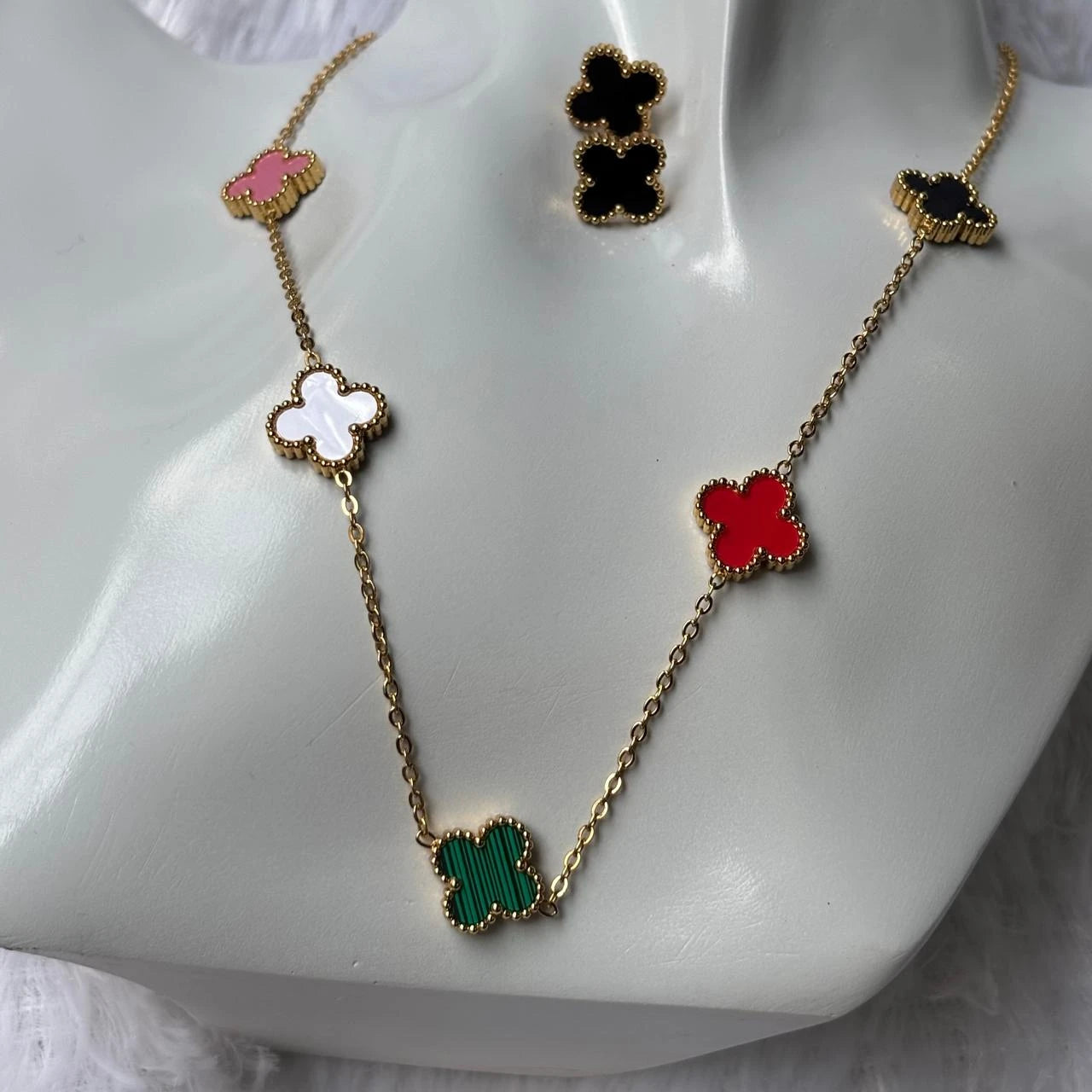 Aurora Multicolor Clover Gold Necklace & Earring Set