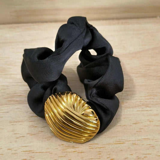 Veloura Gold Shell Hair Band