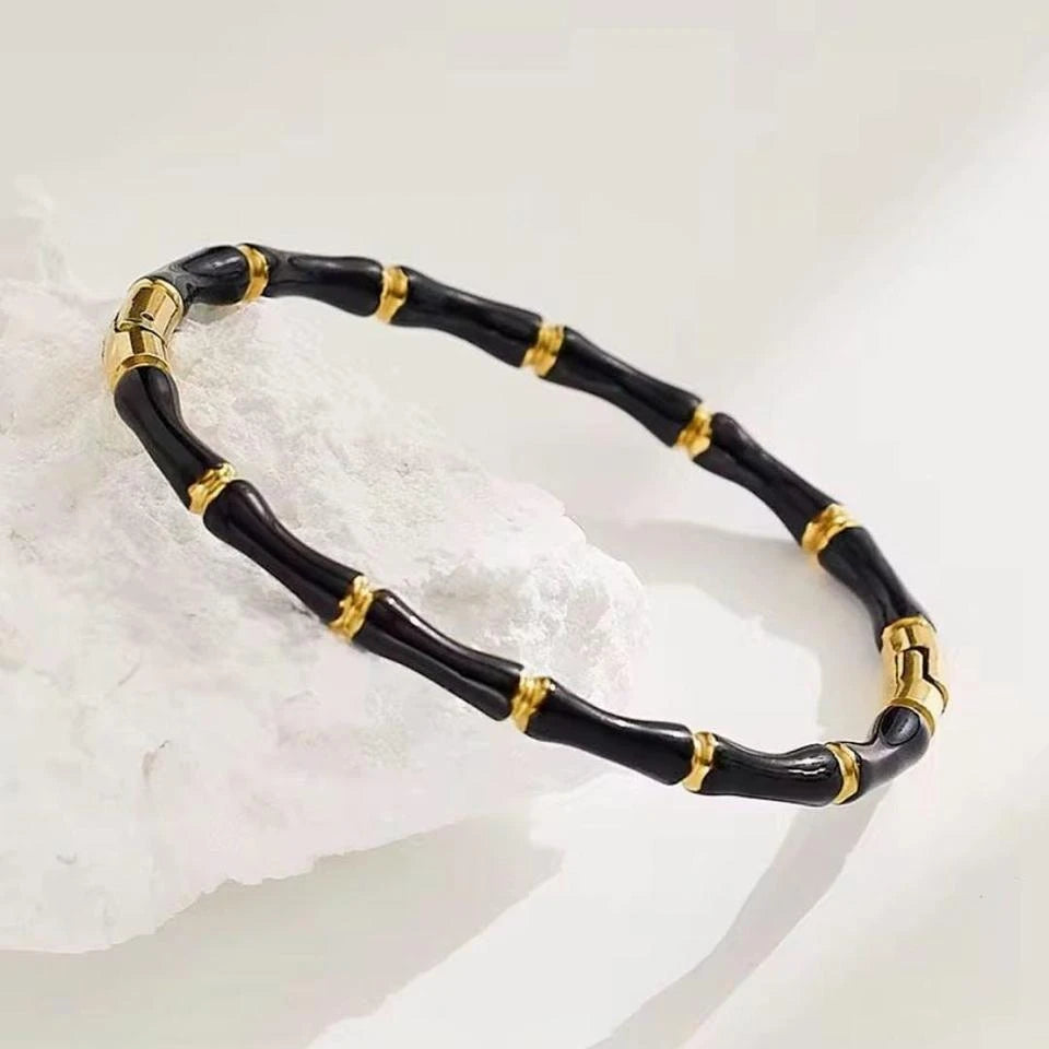 Bamboo Elegance Gold Kada (Black & White Variants)