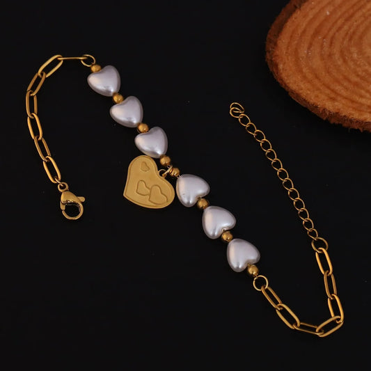 Amoura Pearl Heart Bracelet