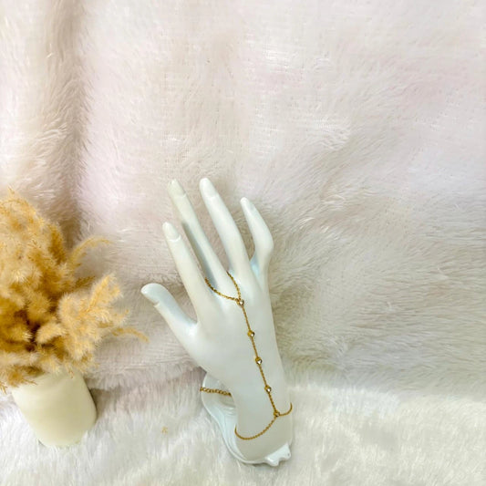 Zarah Noor Crystal Hath Panja