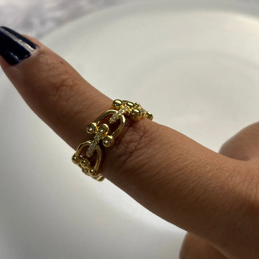 Regalia Link Crystal Ring