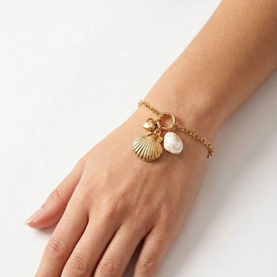Serenelle Shell Pearl Bracelet