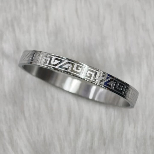 Aegis Greek Key Kada