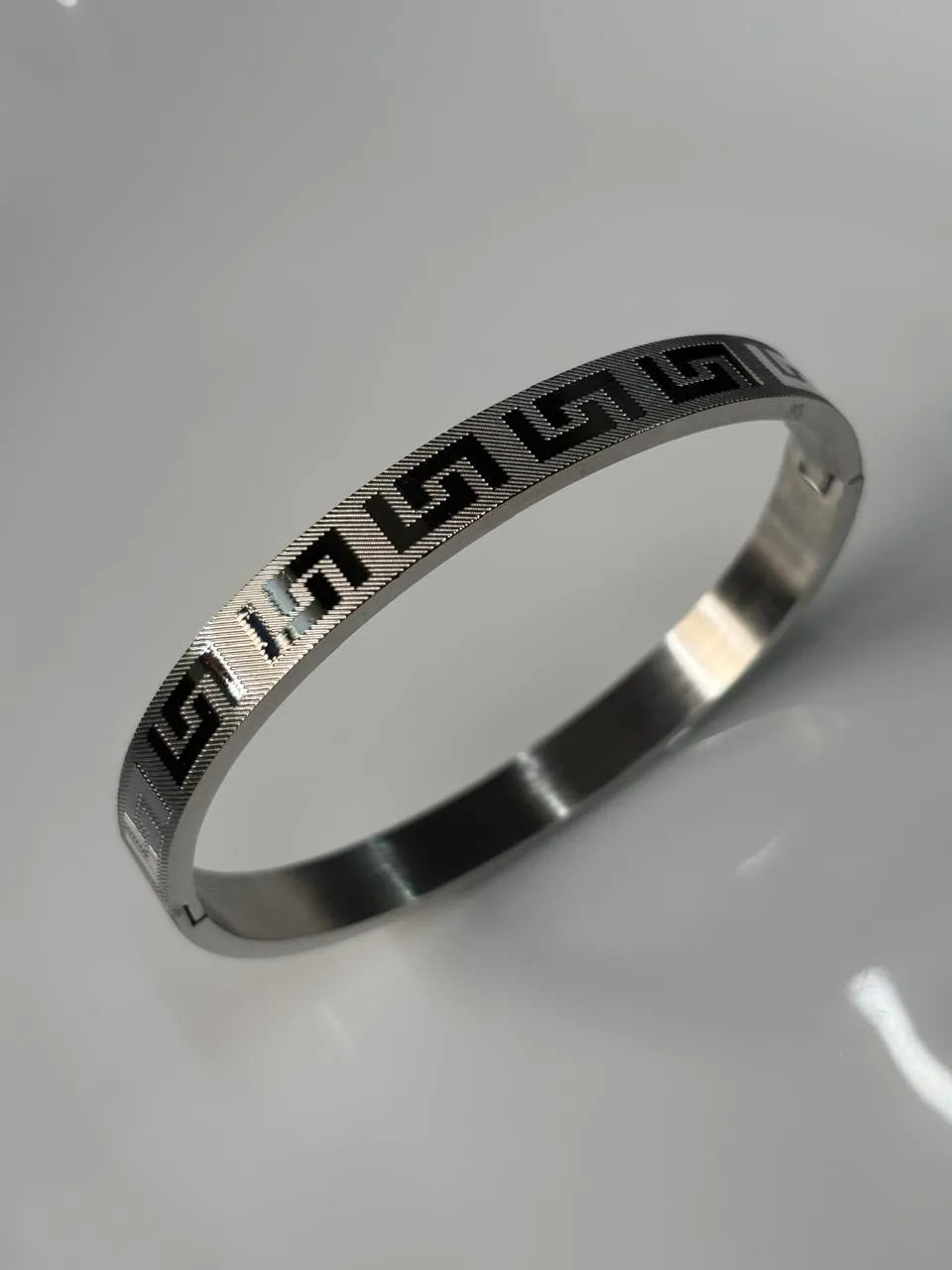 Silver Greek Key Kada