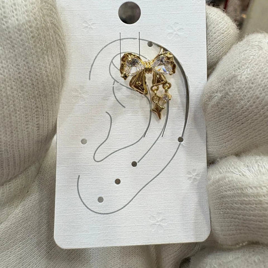 Stellique Bow Star Ear Cuff