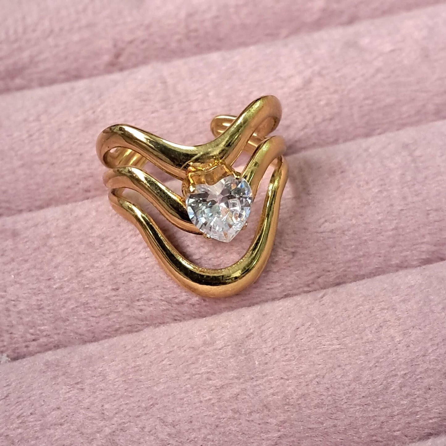 Wave Heart Crystal Gold Ring