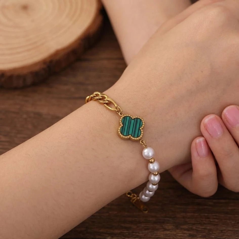 Brecelet U Pearl Clover Charm