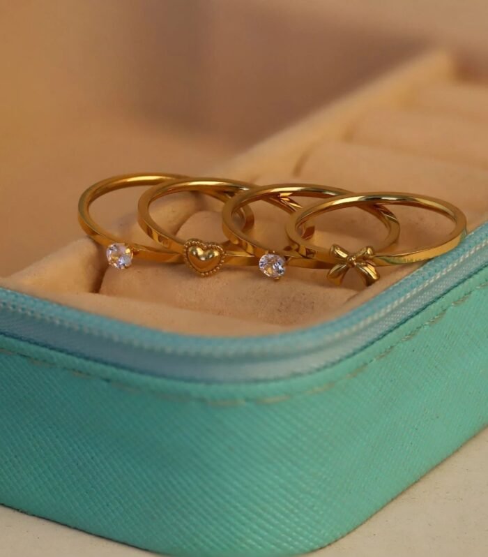 Elora Heart Bow Crystal Ring