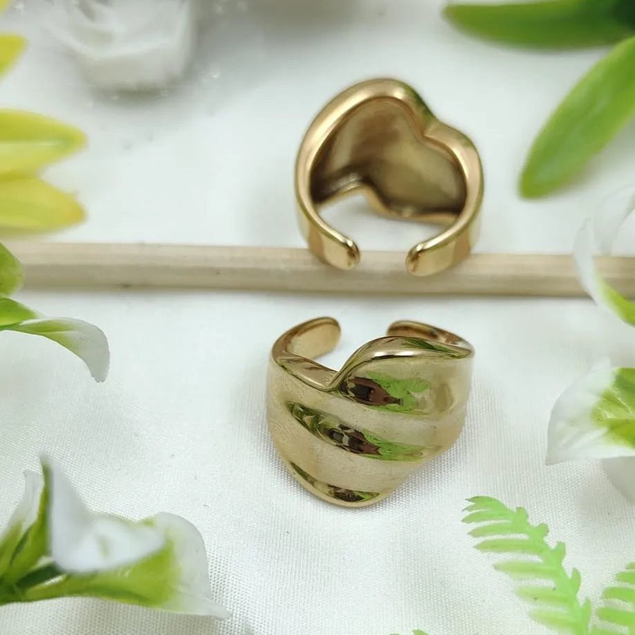 Twisted Heart Ring