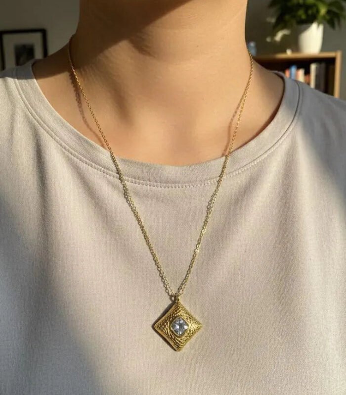 Luxe Diamond Frame Necklace